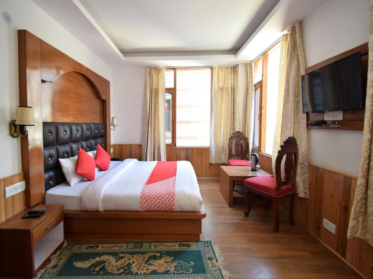 Oyo 10255 Hotel Red Apple Manāli Exteriér fotografie