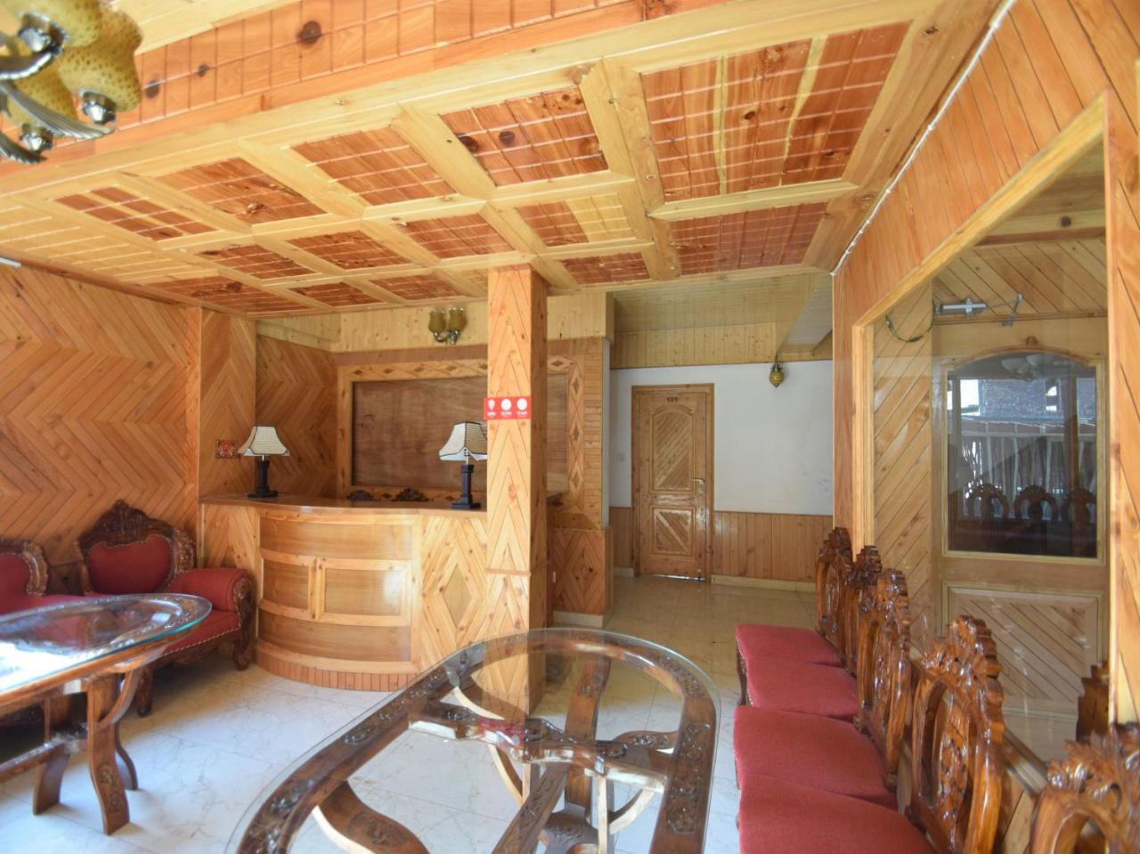 Oyo 10255 Hotel Red Apple Manāli Exteriér fotografie